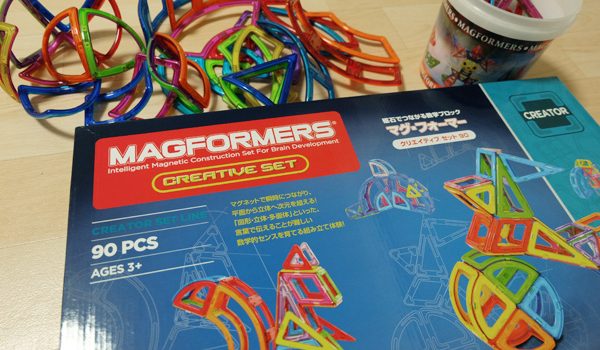 マグフォーマーで造形物を作る – エイミーのアトリエ
