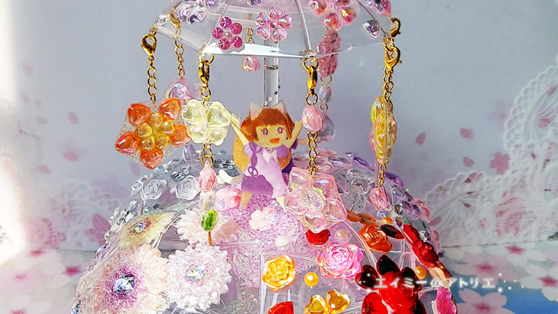 工作・クラフト「うるちゅるチャーム付き!花のメリーゴーランド」を作りました。